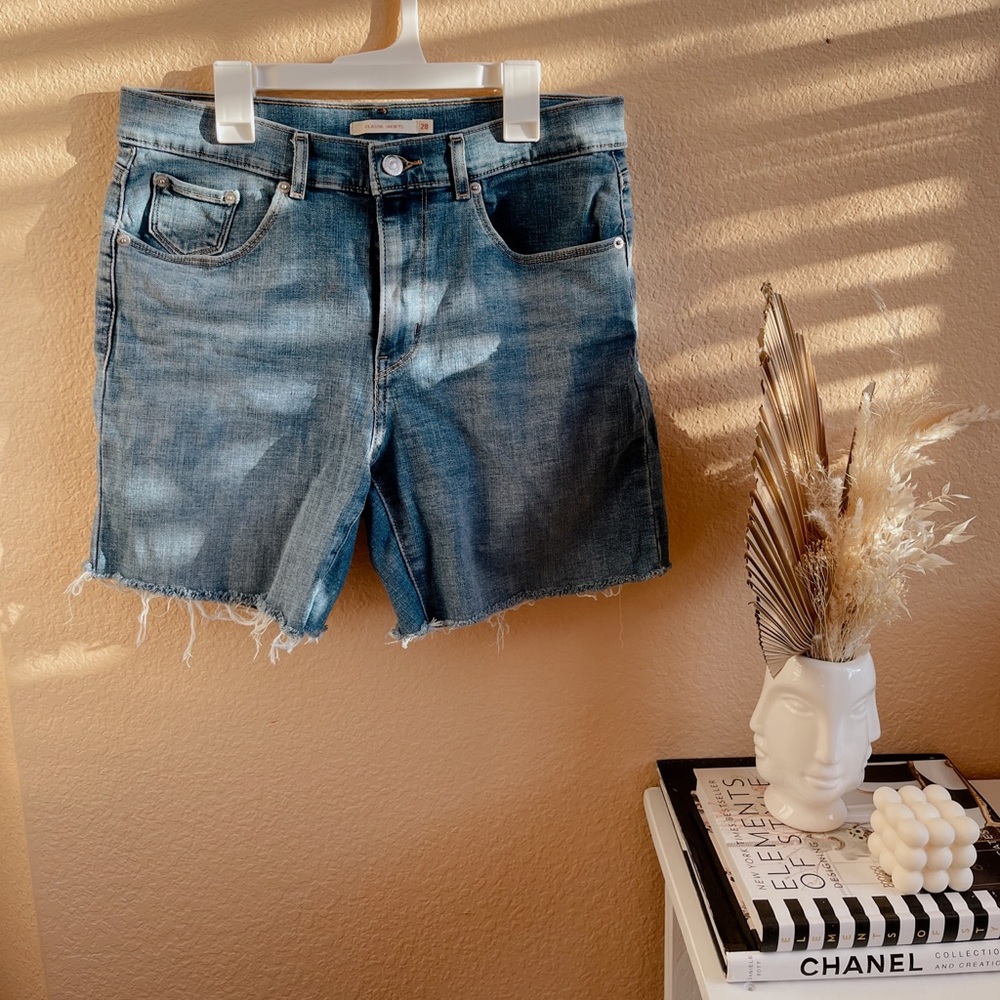 Mid-Length Levi Shorts